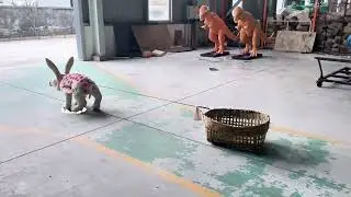 Mechanical animal test! Doggy said: 
