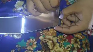 how many layers a phone screen have