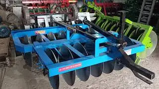 Deluxe trailed Harrow