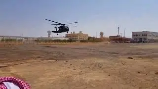 محافظ تربه والمسؤولين في استقبال جثمان الشهيد فيحان مهل الكريزي البقمي الذي استشهد في الحد الجنوبي