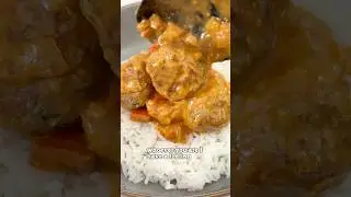 Тайские фрикадельки с кокосовым соусом карри