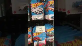 Aqu&iacute; est&aacute; la reciente #cacer&iacute;a en #bodegaaurrera #hotwheels #matchbox #cars #toys