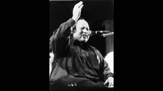 Satate Ho Din Raat jis tarah mujhok.....kisi gair ko you sata kar to Dekho..