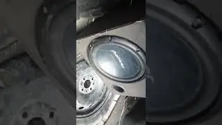 Taramps bass 400 + pioneer cara preta