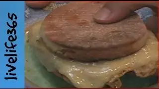 How to...Make Another Killer Fried Egg Sandwich (Vegetarian Egg McMuffin)