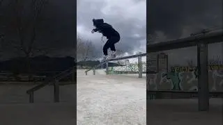 B&aacute;sica 🙂&zwj;↕️ #cat #trending #rollerbalding #bladies  #razors