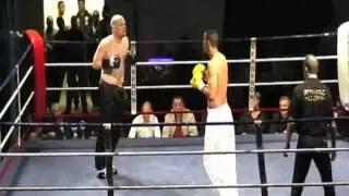 FULL CONTACT Combat tournoi poids lourd Nicolas Wamba Barzic Contre Sylvain Broche