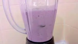 How to make an acid reflux smoothie, say good bye to heartburn naturally!