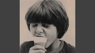 La nostra felicità non farà ricco nessuno