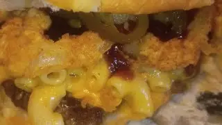 Lovely is live!  We are in the kitchen..croissant smash macaroni Burger smashburger#food#cooking 