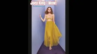 Joey King or Sadie Sink?  #cutetoesverified