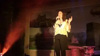 Toni MacKenzie - Forget you - LIVE
