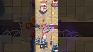 Valkyrie Evolution Vs everyone #clashroyale #gaming #supercell #valkyrie #evolution #firecracker