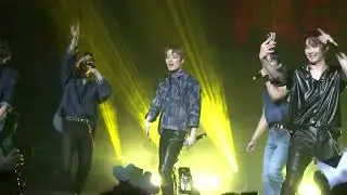 VERIVERY - 불러줘 (Ring Ring Ring) @ The Cabot, Beverly, MA 09-14-22