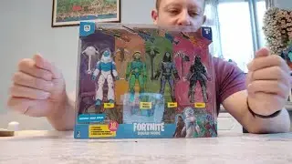 Fortnite Squad Mode - A great 4 pack, but an arm broke :(