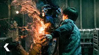La Transformaci&oacute;n de Michael en MORBIUS - MORBIUS Clip | Jared Leto
