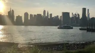 New York City View from Hunter&rsquo;s Point South Park 🌅 | Peaceful Sunset by the River | New York | USA