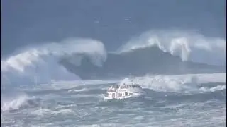 2025 08 25  A Doolin Ferry experiences Hurricane Erin effects off the Clare coast. #doolin