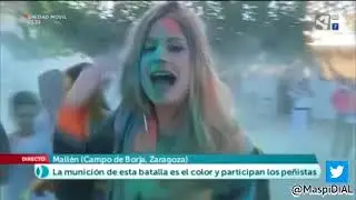 POLVOS A LA REPORTERA - ARAGON TV