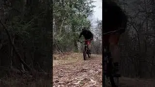 Throwin down a huge bar turn 🤣 #mtb #shorts