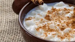 How to Make Delicious Brazilian Corn Porridge (Mugunz&aacute;)