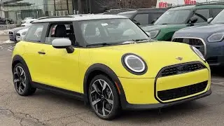 2025 MINI Cooper S Signature Plus Schaumburg, Chicago, Barrington, Palatine, Arlington Heights,...