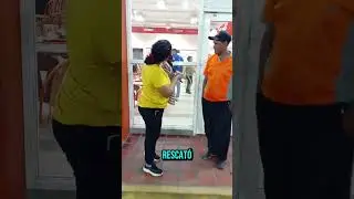 Estaba en la puerta de un restaurante y todos pasaban de largo... (Su historia) #ayudaanimal #perro