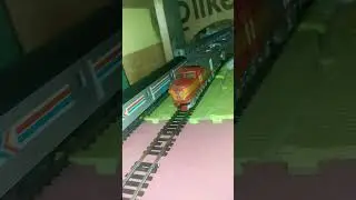 bridge and tunnel test tracks #hoscale #trainminiature #tunneltrain #bridgetrain #modeltrains #train