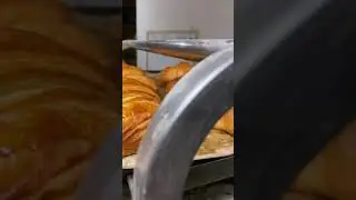 CROISSANTS JUSTE SORTIE DU FOUR