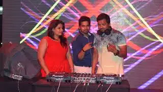 hindi nonstop by deejay Dj Nav