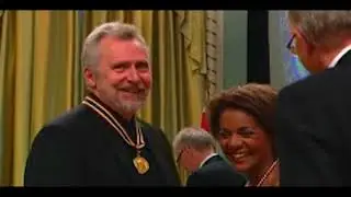 George F. Walker at Rideau Hall, GGPAA 2009 | George F. Walker &agrave; Rideau Hall, les PGGAS 2009