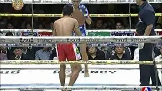 Serlek Kiatjaroenchai v Sitisak Chor. Janmanee 102lb Channel 7 Stadium 8/1/12