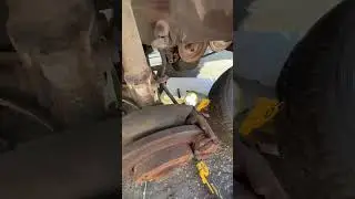 Mk1 vw rabbit lower control arm replacement #mk1rabbit #volkswagen #vw #vwmk1