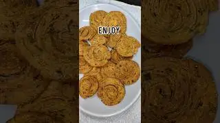 Crispy Layered Methi Mathri recipe 😋#shortvideo #shorts #short #mathri