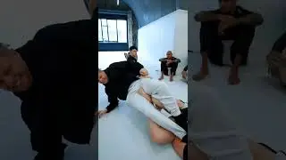Can a white belt survive for 60 seconds against a black belt for &pound;100?  #whitebelt #grappling #bjj