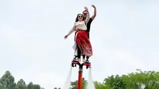 Flyboard Air/The 90-second trapeze performance is so exciting/water park
