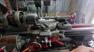 Using live and dead centres for alignment 