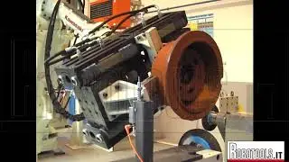 Pinza per fonderia Robotools.it  foudry gripper robotools.it