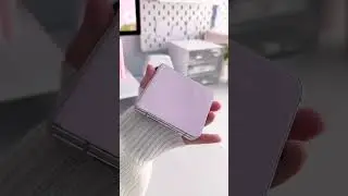 The prettiest colour of the new Z Flip5 💗🫶🏻 #zflip5 #galaxyzflip5 #unboxing #zflip #aesthetic