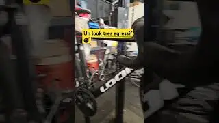 Un magnifique v&eacute;lo de route LOOK 795 tr&egrave;s agressif en ultegra di2 et roues corima #dreambike #look
