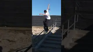 Adam only needs 1 push to skate this double kink rail! #skateboarding