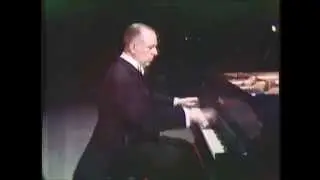 Jose Iturbi plays Manuel de Falla's 