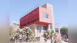 Fuga de agua. Video de plomeria.