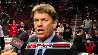 Toronto Raptors - Tom Sterner speaks with Leo Rautins at halftime in Philadelphia 76ers