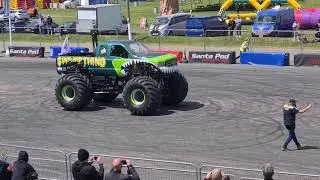 swamp thing jump santa pod 2022