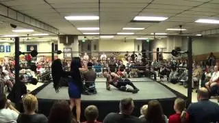OWEN TRAVERS VS SUPERBAD SANTANA STARKS