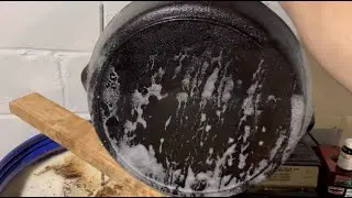 Restoring a #14 Lodge skillet made between 1955-1965!