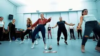 NDP CLASS - LIVIA &FLAVIA - SQUASH - OH LALA