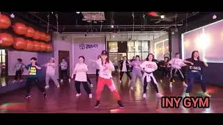 zumba warm-up/zumba fitness/ INY  GYM/ 이니짐 입니다. 소소한 줌바웜업^^ 입니다.ㅎ  즐겁게 신나게~