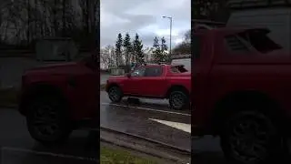 Помаши рукой и посмотри из окна Ford Ranger #ranger #fordranger #rangerranger #rangerraptor